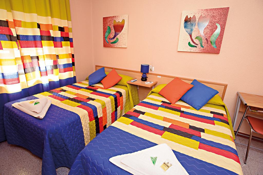 Hostal Carrizo Elda Exterior foto