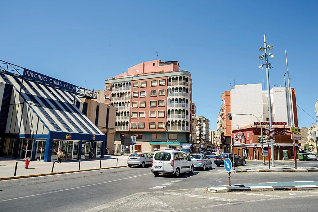 Hostal Carrizo Elda Exterior foto